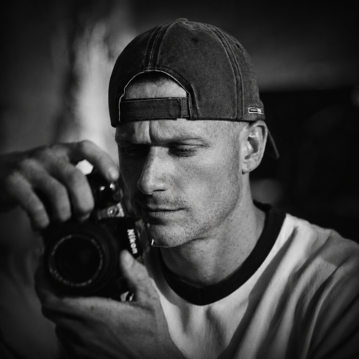 Charlie, the photographer behind Birdmark Studio